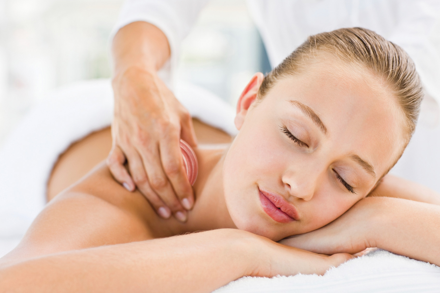 An image of a lady receiving a full body massage by Vicki Hooper Beautician